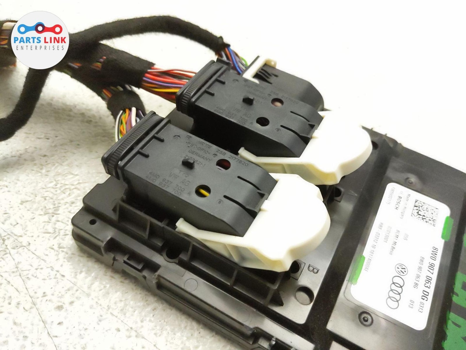 Bentley Bentayga 2016-2020 Body control module P/N 8W0907063DG