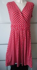 Schöne Kleid Rot mit weißen Punkten Gr 40 /42  Polka Dots Rockabilly