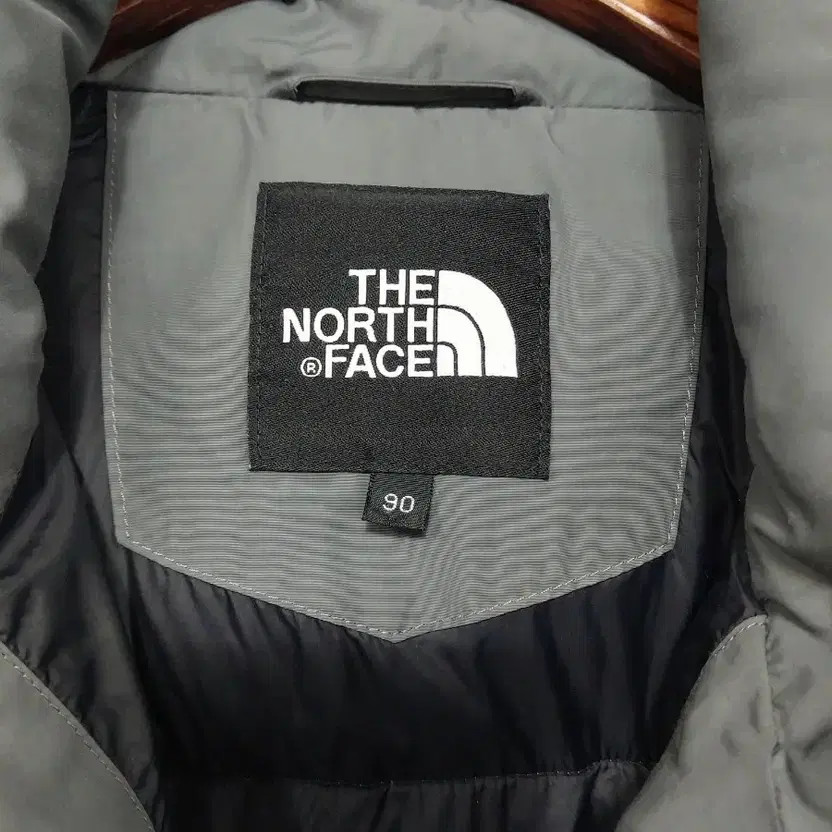 North Face U2 Goose Down Padding Jacket - Khaki G… - image 9