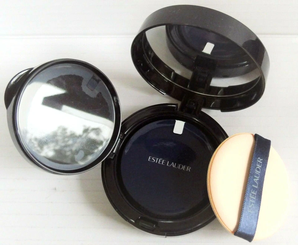 ESTÉE LAUDER Estee Lauder Double Wear Cushion BB 3C2 Pebble