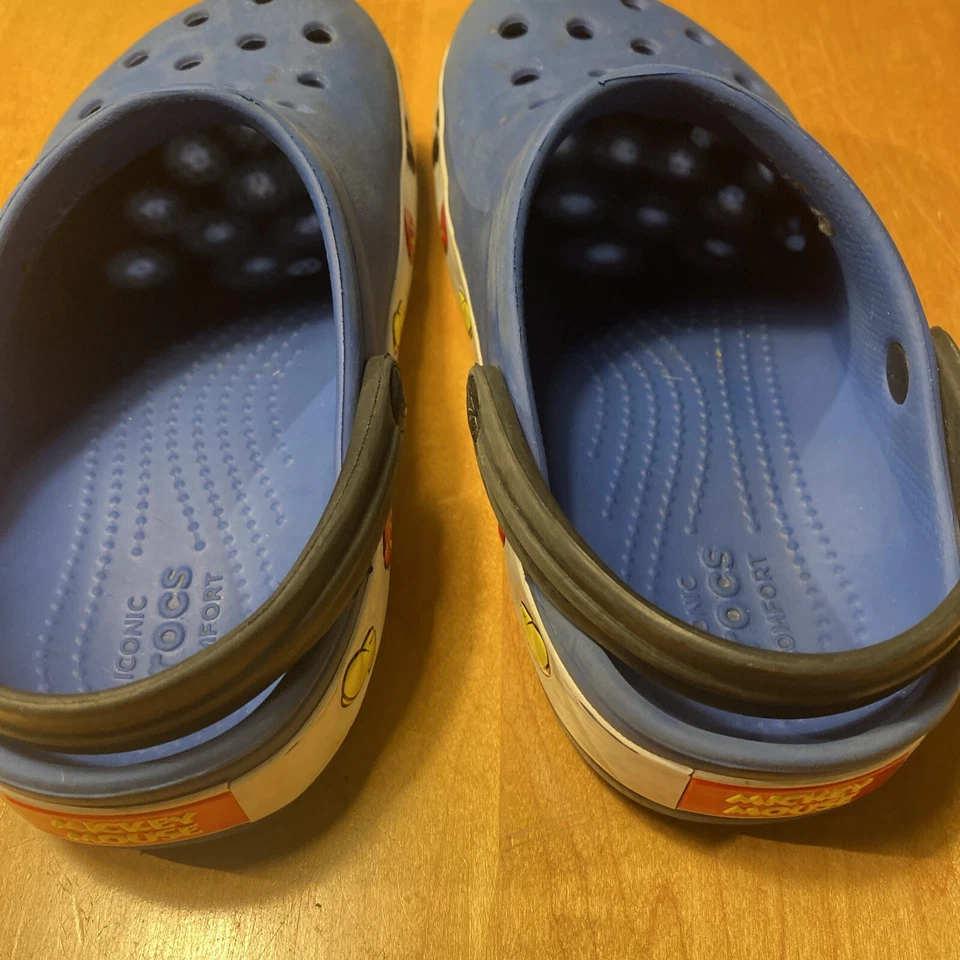 Crocs Mickey Mouse Criança Menino Azul Multicolorido Crocband Tamanho G 13 - Imagem 2 de 4