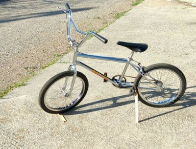Vintage Bicycles - School Bmx Redline 