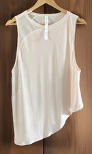 Women’s Lululemon Asymmetrical Tank Top Lightweight Summer Active Sz 6 No Flaws