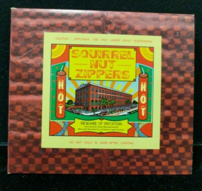 Preowned Squirrel Nut Zippers Hot CD M26-Q