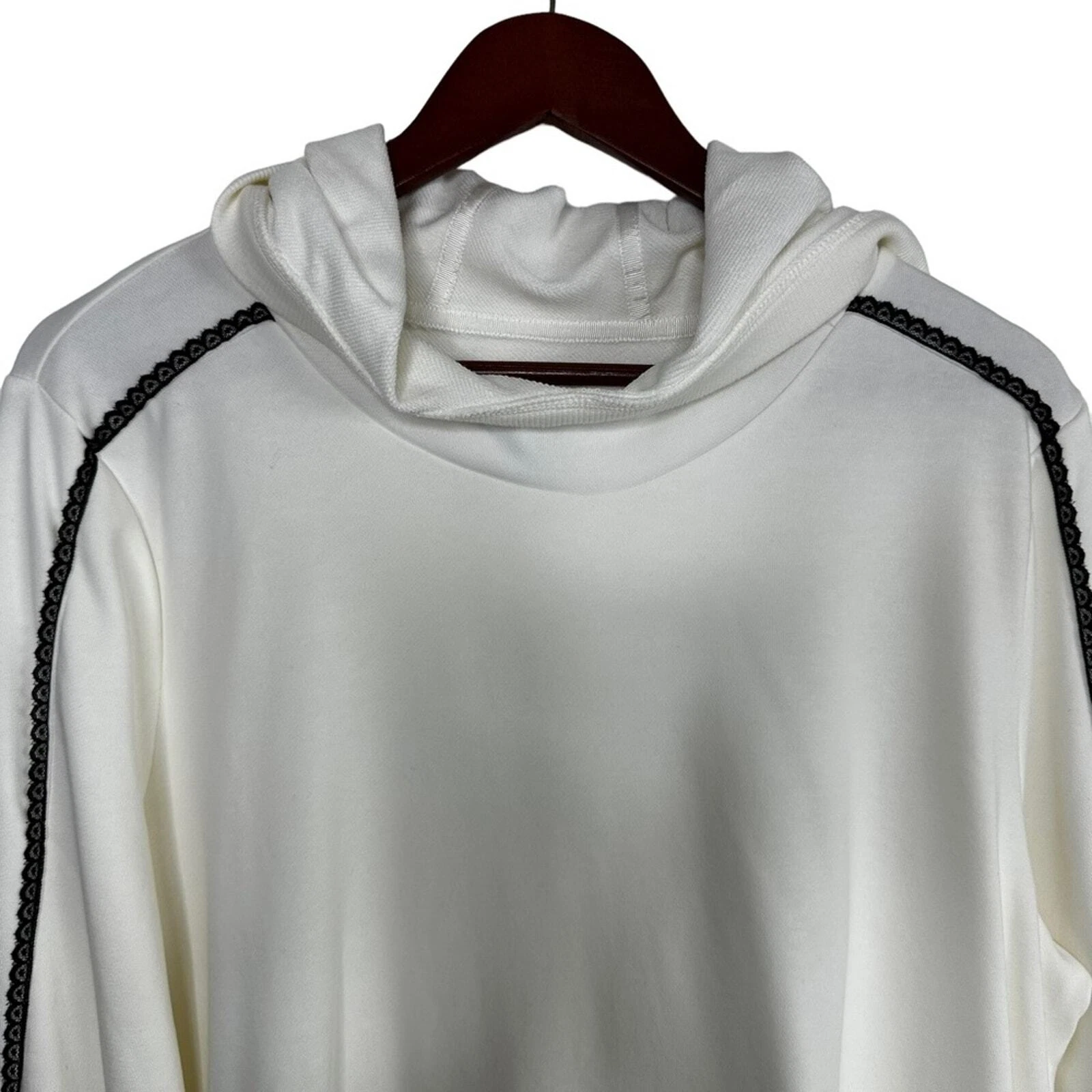 OFF WHITE Felpa con cappuccio Jason Wu Avorio bianca a maglia con dettaglio pizzo nero finiture taglia large morbida in perfette condizioni