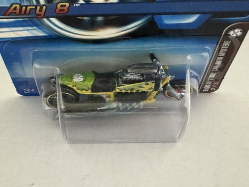 Hot Wheels 2006 Mystery Car Airy 8 Mint In Card - Picture 5 of 9