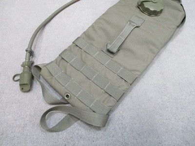 RARE USGI MOLLE II Foliage Green Hydration System Aircrew Survival Carrier