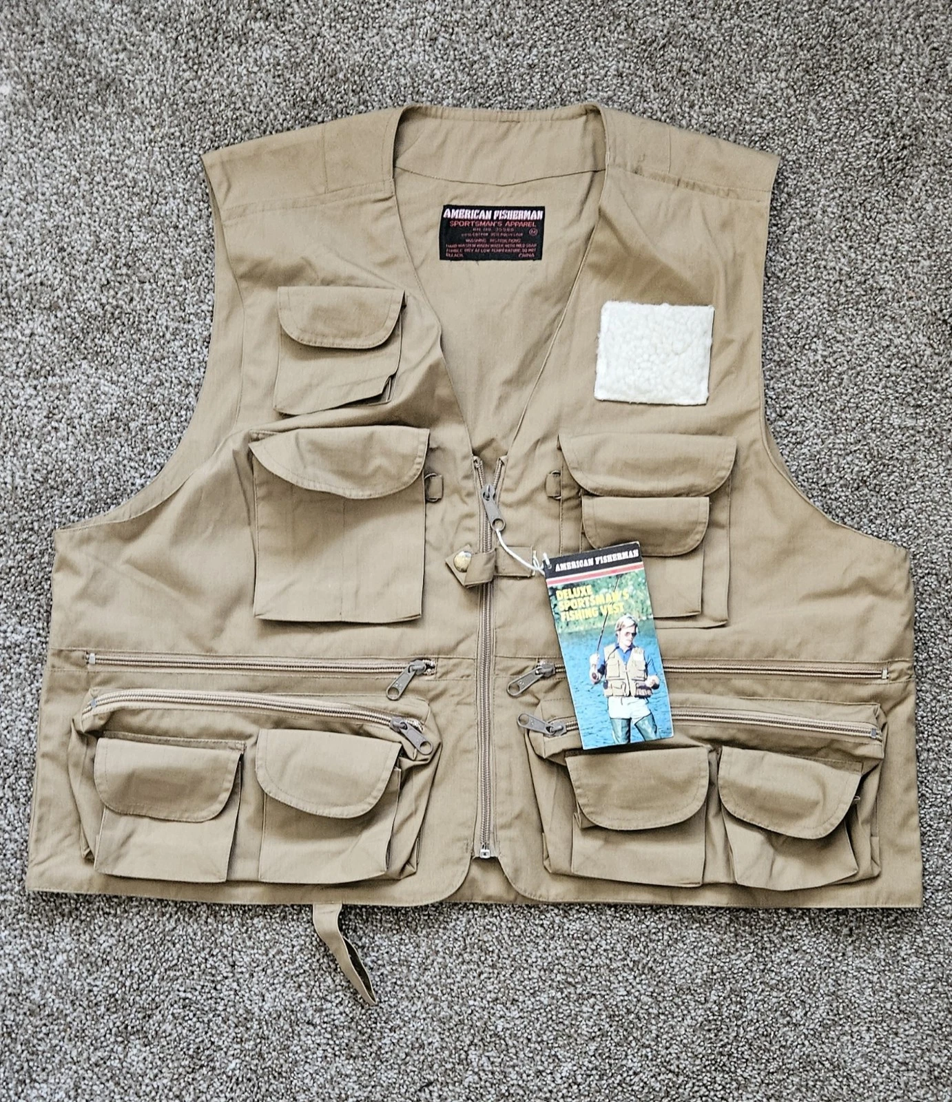 American Fisherman Sportsman Apparel Vintage Fishing Vest Multi pocket Zip Beige