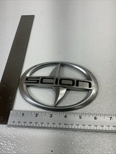 Scratches 04-06 Scion Xb Liftgate Emblem 75471 53070