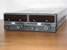 14 VOLT BENDIX KING KX-155 NAV COM RADIO !! VERY NICE KX 155 P/N 069-1024-00 !!