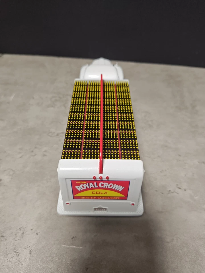 First Gear Royal Crown Cola 1951 Ford Bottlers Truck 1/34 Diecast Model 1993 NIB - Image 3 of 4