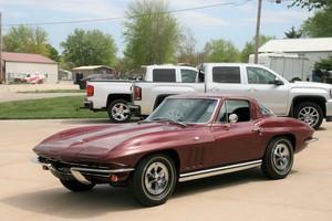 1965-Chevrolet-Corvette