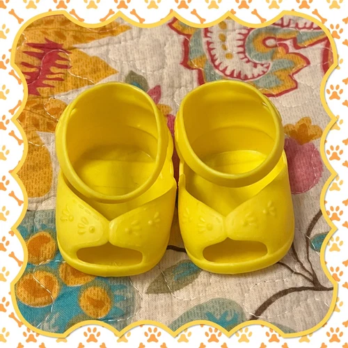 Stylish Vintage Cabbage Patch Kids Girl Yellow Sandals Jakks 14 Inch Doll