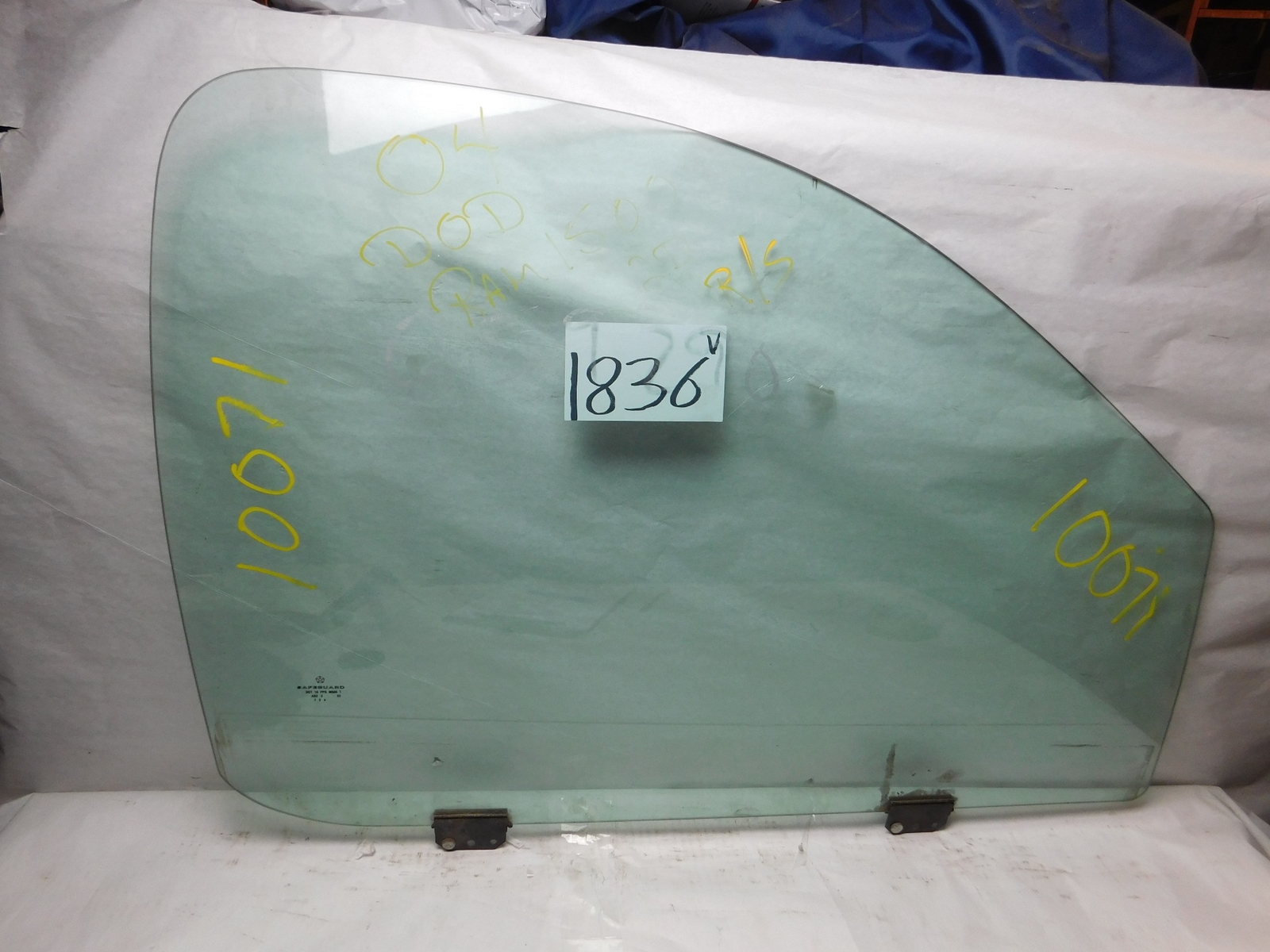 02 03 04 05 06 07 08 Pick Up 1500 2 Door FRONT PASSENGER Door Glass Used 1836-V