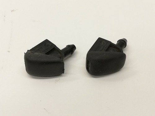 VW Polo 6N Scheibenwaschdüse Waschwasserdüse Waschdüse Spritzdüse 3B0955985 (04)