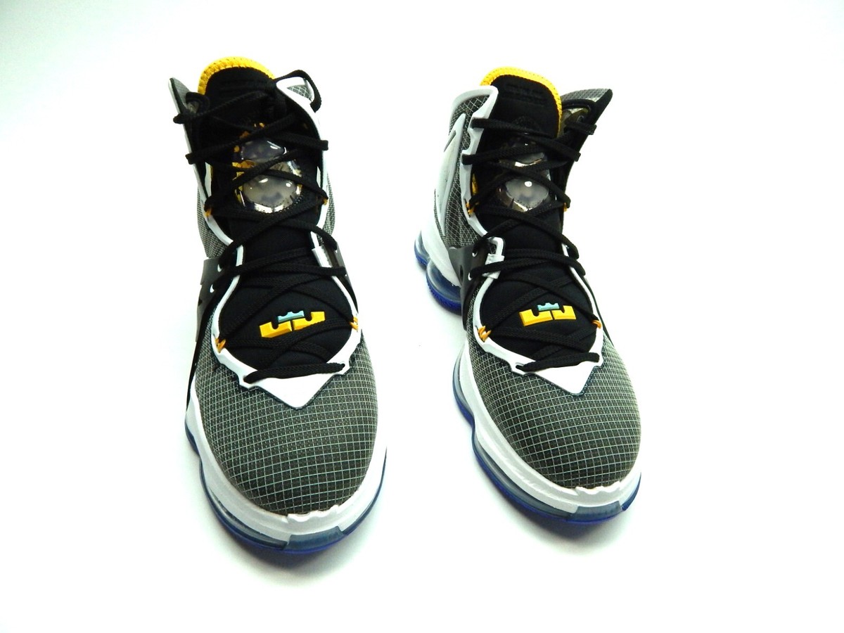 Nike Lebron 19 black and Yellow Chunky Sneakers men’s Sz 9 VGUC Nike LeBron Witness 9  main image 4
