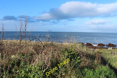Foto 6x4 Carleton Bay, Lendalfoot mit Blick auf die Ailsa Craig. c2014