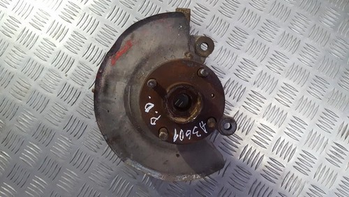 Daihatsu Gran Move 2000 Steering knuckle - front right side used,  #335594-17