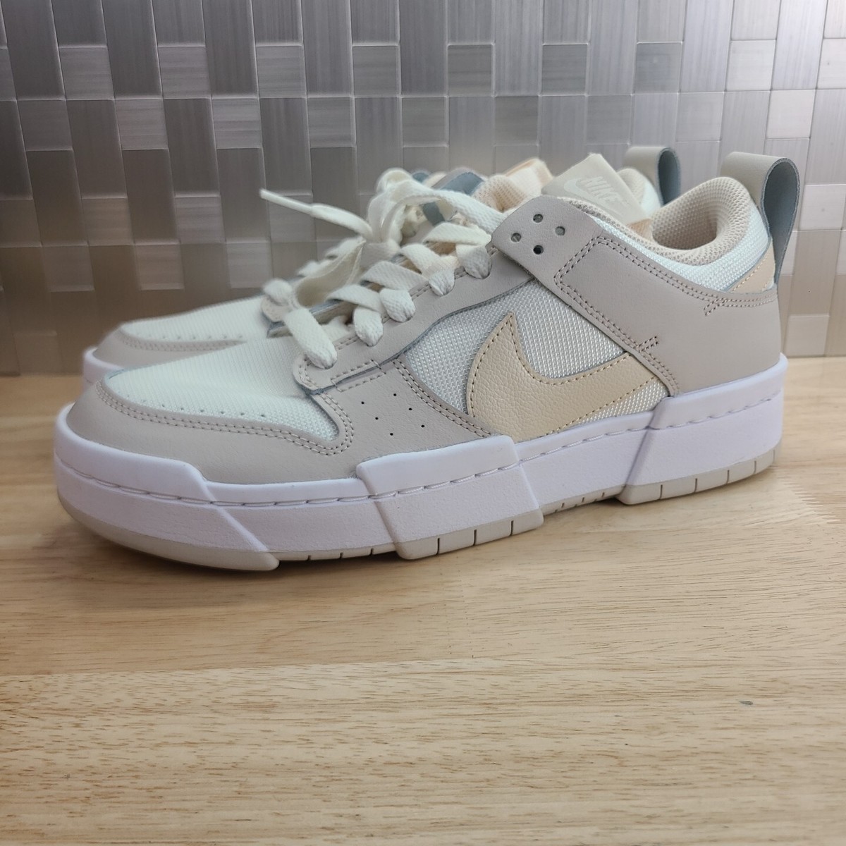 nike low disrupt sail