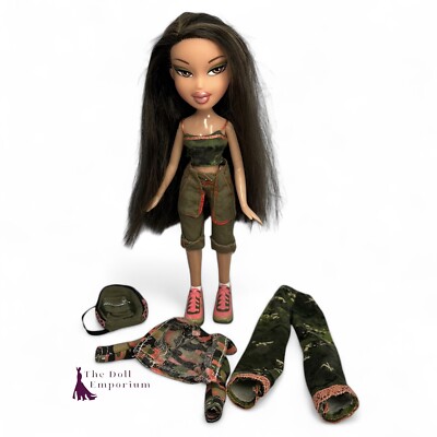 Bratz Puppe - 2006 Adventure Girlz - Jade Doll