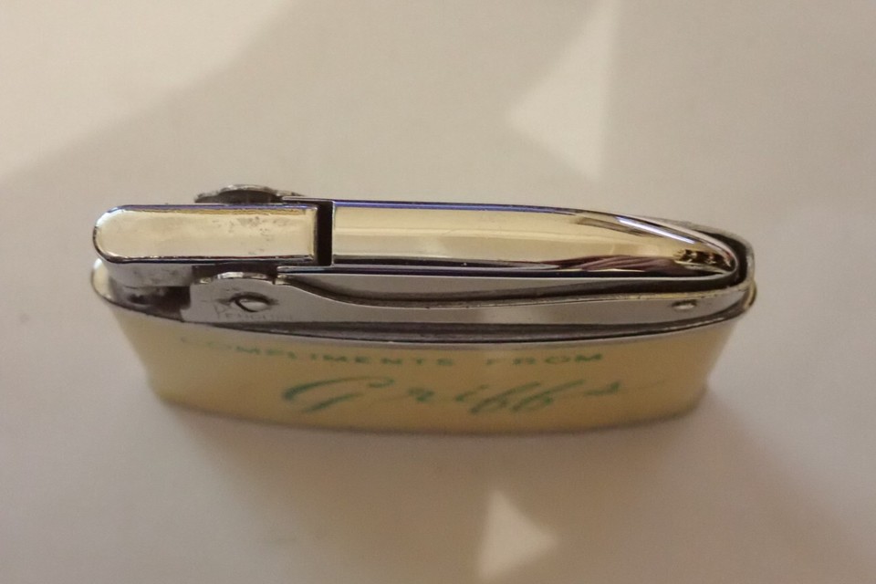 GRIFFS CAFE BROKEN HILL CIGARETTE LIGHTER JAPAN c1950s EXCELLENT