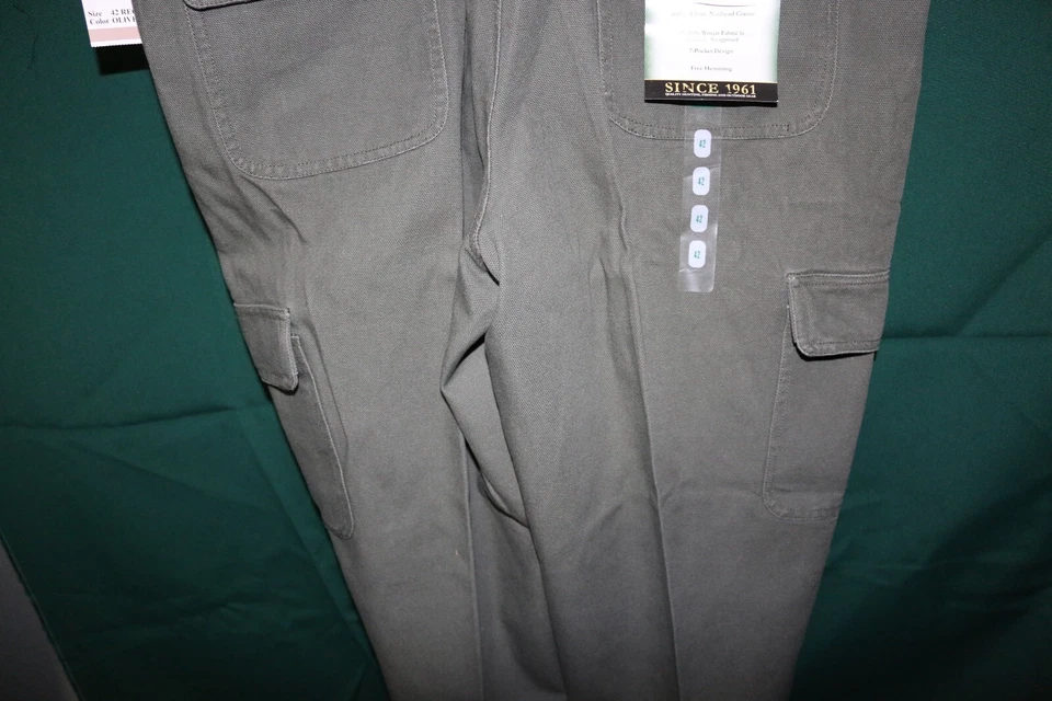 NEW w/TAG men's 42x30 Cabela's Nailhead Trailhiker Pants tightly woven 7-pockets - Image 3 of 4
