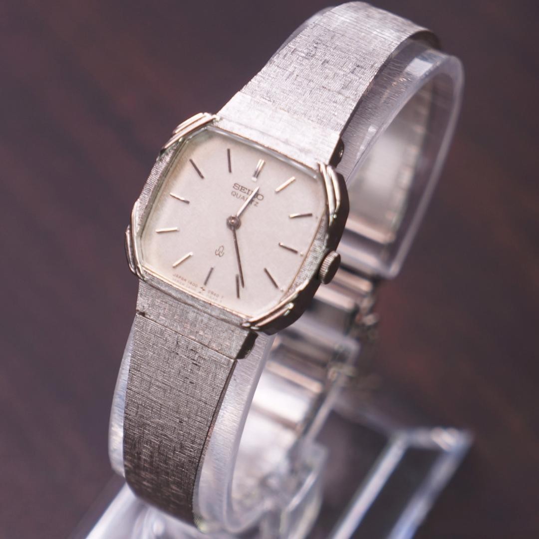 SEIKO 1400-5570 70'S PDP Bracelet Watch Quartz Women's Silver Dial From Japan