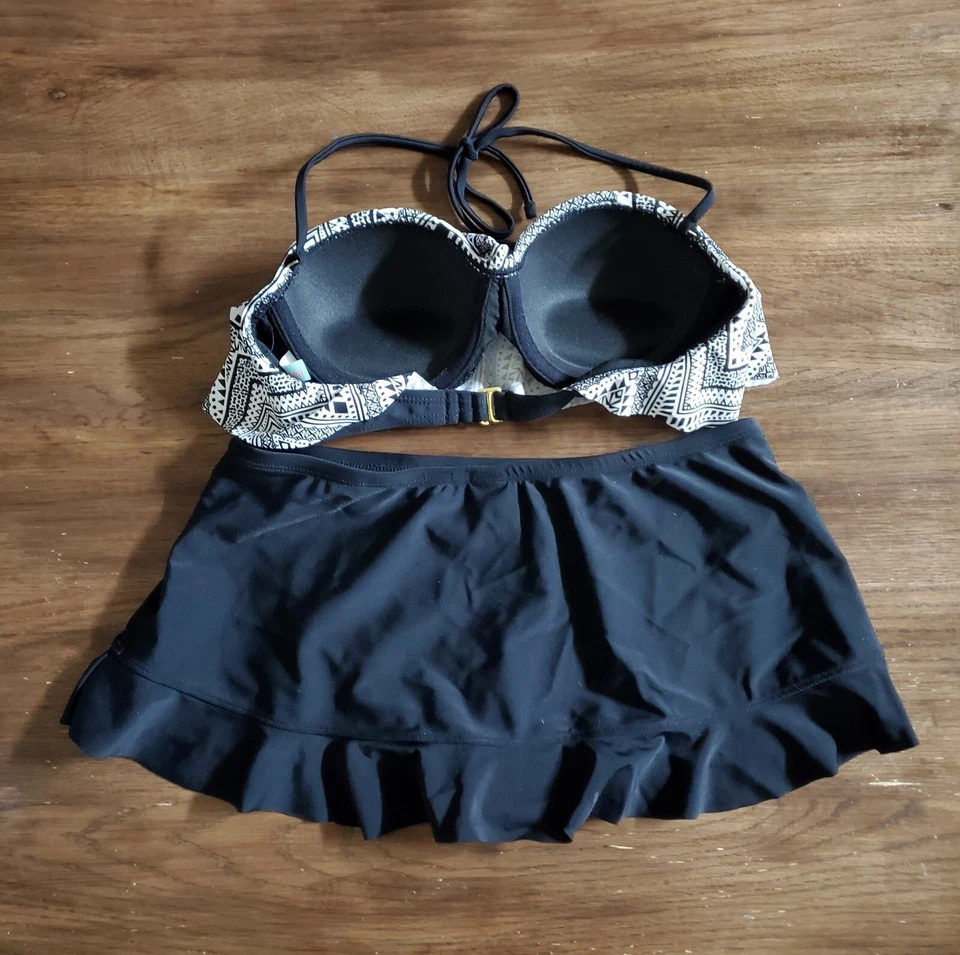 Womens Sz Small Bikini Top & Skirt Bottom Black & White Matching Swim Separates - Image 3 of 4