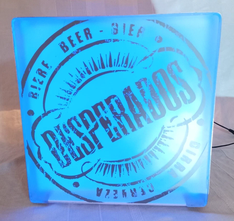 Enseigne cube bière DESPERADOS - Photo 1/4
