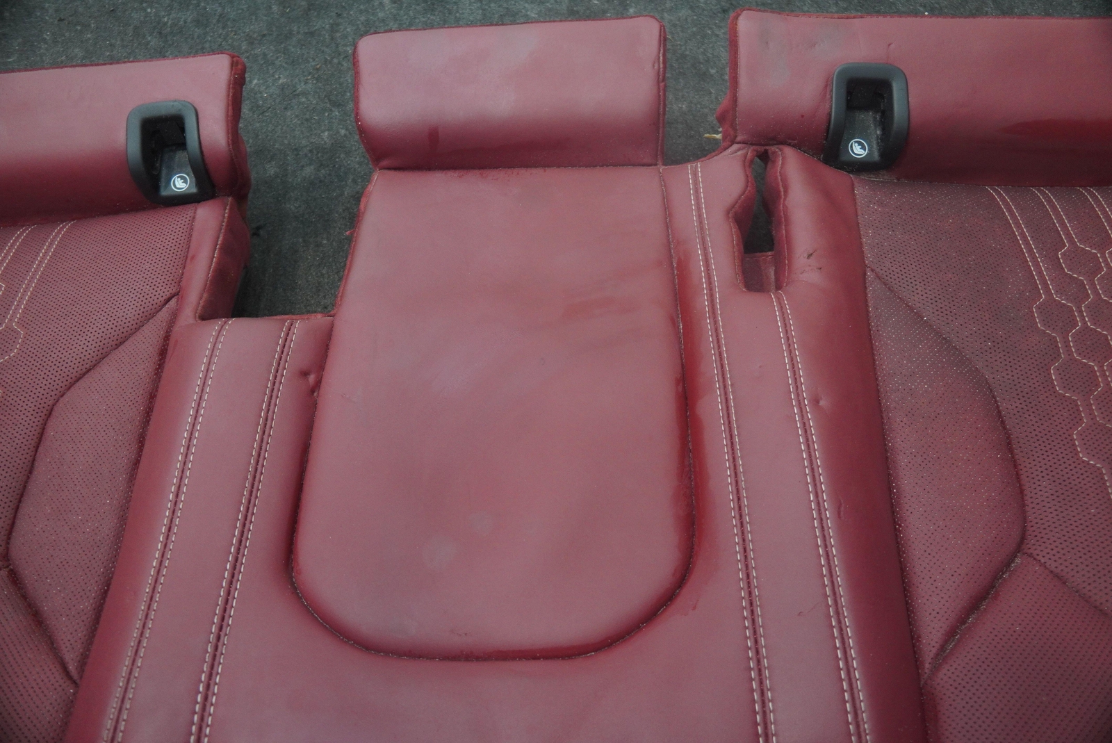 Rear Seat Lower Bottom Cushion Pad Red Leather 4ML885375 OEM Lamborghini Urus