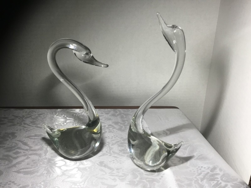 Hand made in Italy Art Glass Clear  Swan Figurines Sculptures Heavy Marked