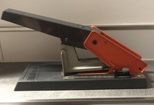 Skrebba Langhefter Blockhefter Hebelblockhefter Hefter Heftmaschine Büromaschine