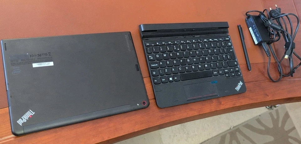 Lenovo ThinkPad 10 Windows 10 Pro Tablet 128GB SSD Con Tastiera E Stylus Touch - Immagine 4 di 4