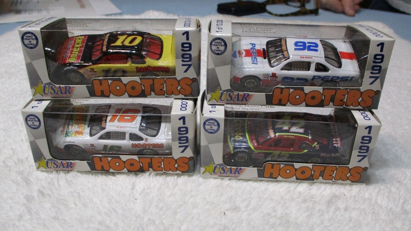 4 CAR SET OF HOOTERS CARS GOSSELIN #10, ANDERSON #92, GOODSEN #10 & GARVEY #42