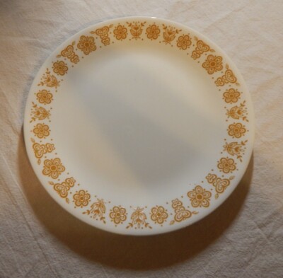 Corelle BUTTERFLY GOLD Pattern Vintage Dinner Plate Brown Gold Design