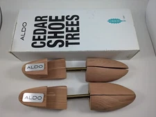 Aldo - Cedar Wood Shoe Trees - Aromatic Ceder - Size Small - Pre-Owned