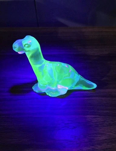 Fenton Glass Blue Dinosaur Figurine "Glows" Made In USA