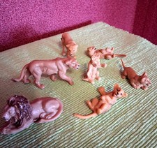 DDR Plaho Tiere Löwen Rudel