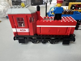 Lego 4563 Load N' Haul Railroad Railway with Extra Tracks 99% Read
