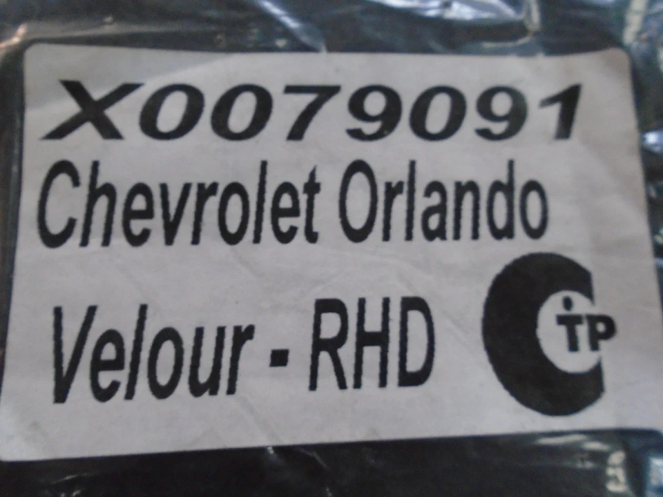 Alfombrillas de terciopelo originales Chevrolet Orlando 2011-2015 X0079091 Foto 2 de 4