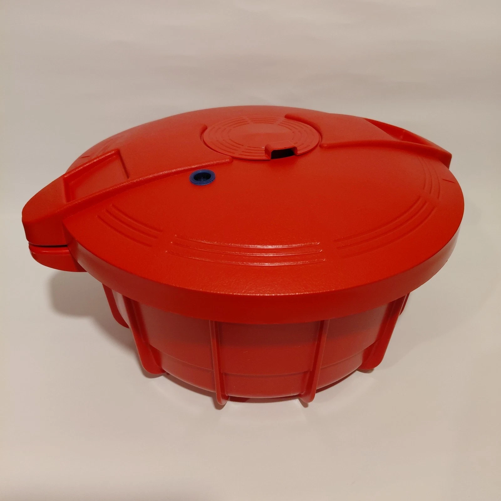 New, Meyer 3.2L Microwave Pressure Cooker / Steamer ~ Model 57375 (Old Style)