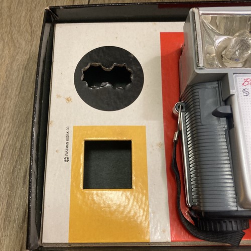 Kodak Brownie Starmite II Outfit Camera With Original Box Vintage - Picture 5 of 17