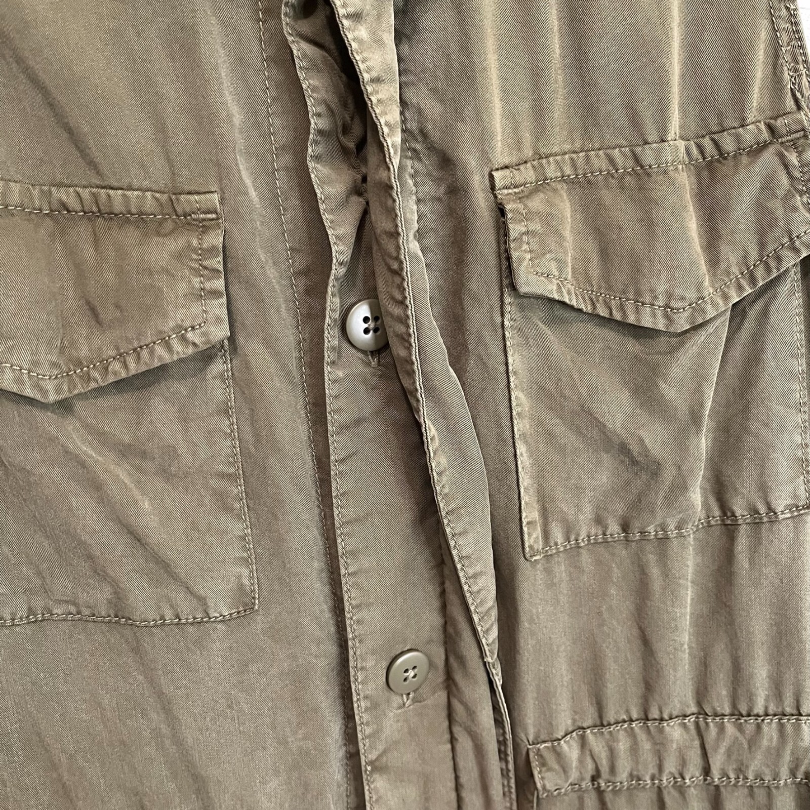 Universal Thread Sleeveless Button Up Utility Arm… - image 4