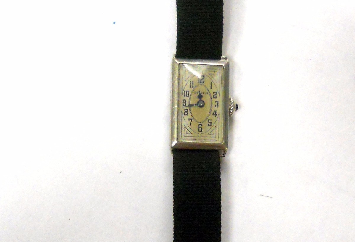 Rare Vintage Gruen Watch Comp 17J Womens 14K Solid Gold Case