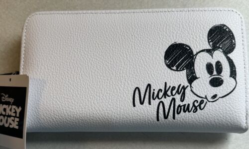 Disney Mickey Mouse White & Black Wallet With Wristlet NWT - Picture 1 of 12