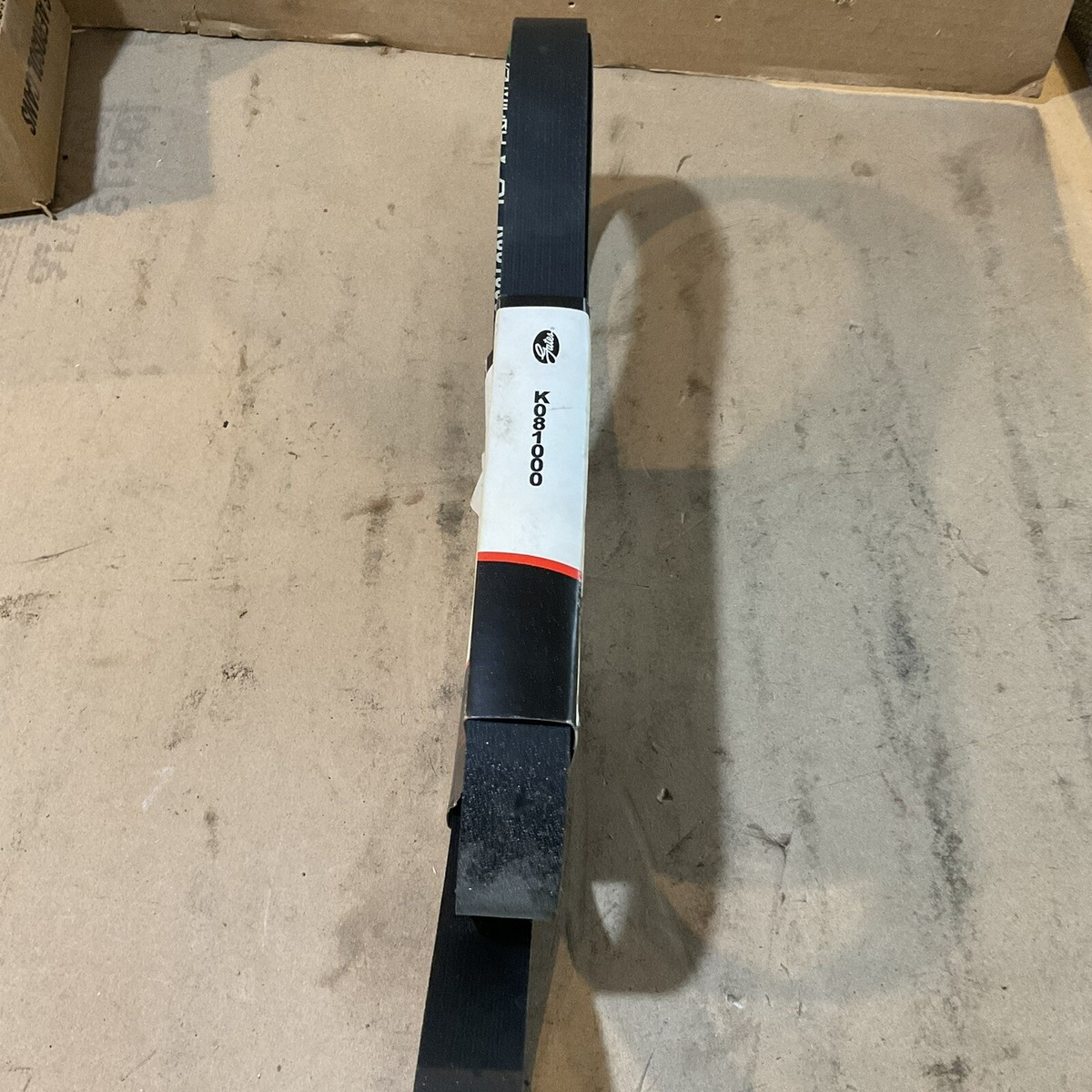 Gates K081000 Serpentine Belt - 1.12 Gates K081000 Serpentine Belt - 1.12