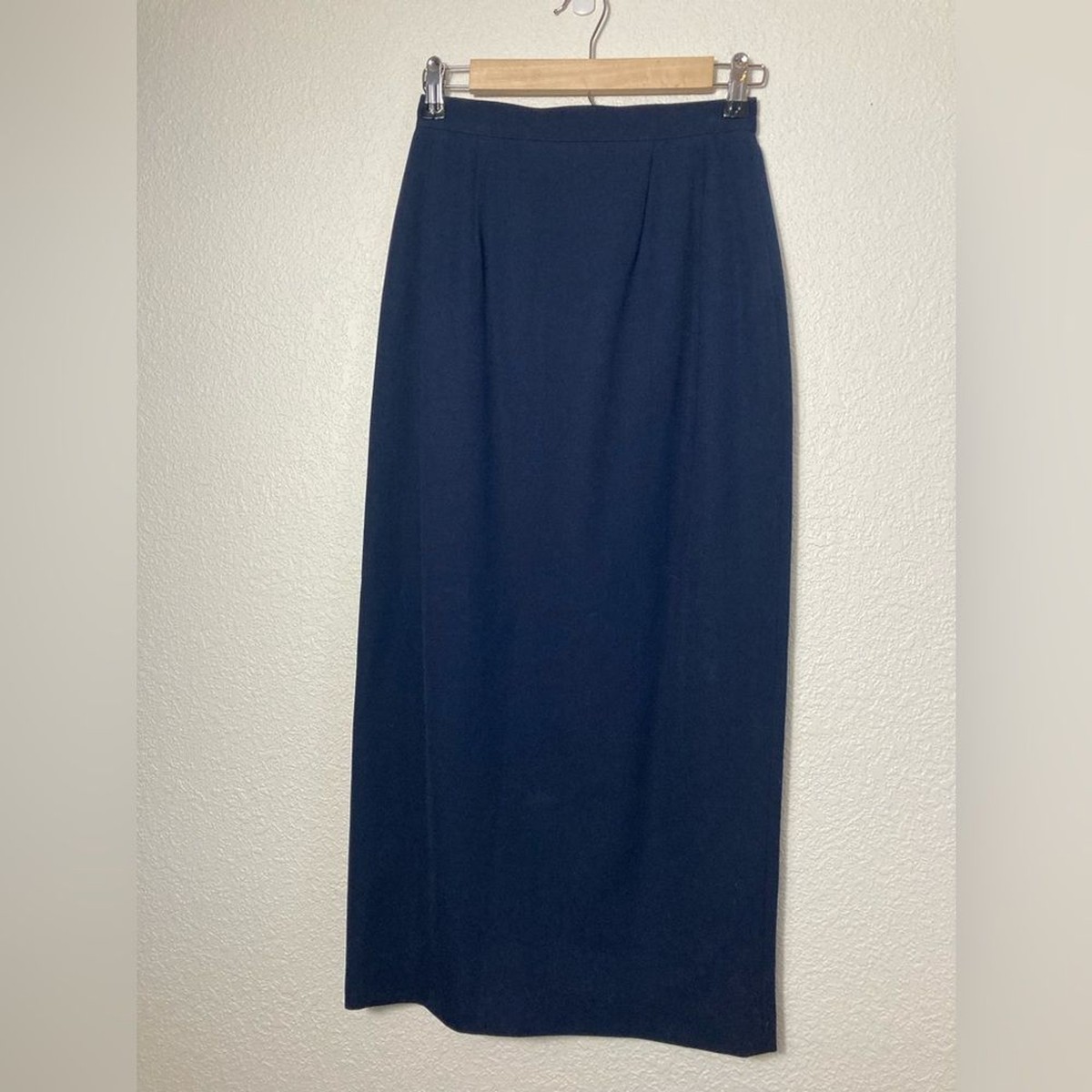 Vintage Hawksley Wight 100% pure new wool woolmark navy blue pencil maxi  skirt