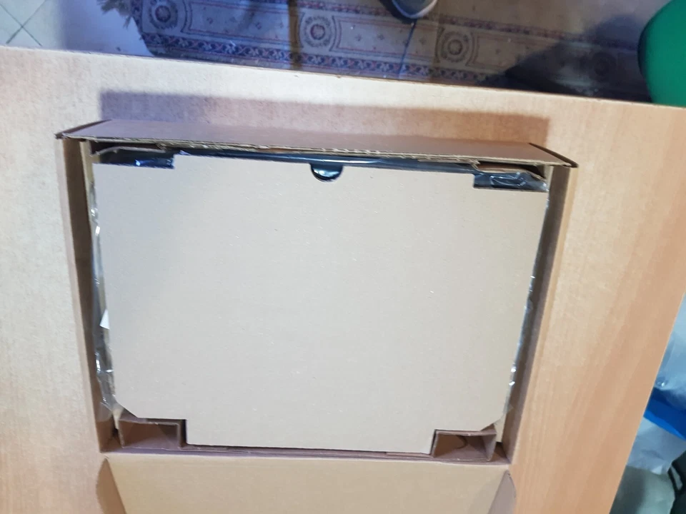 DECODER MY SKY HD HUMAX ESi-160 WIFI CON DIGITALE TERRESTRE INTEGRATOE HARD DISK - Immagine 4 di 4