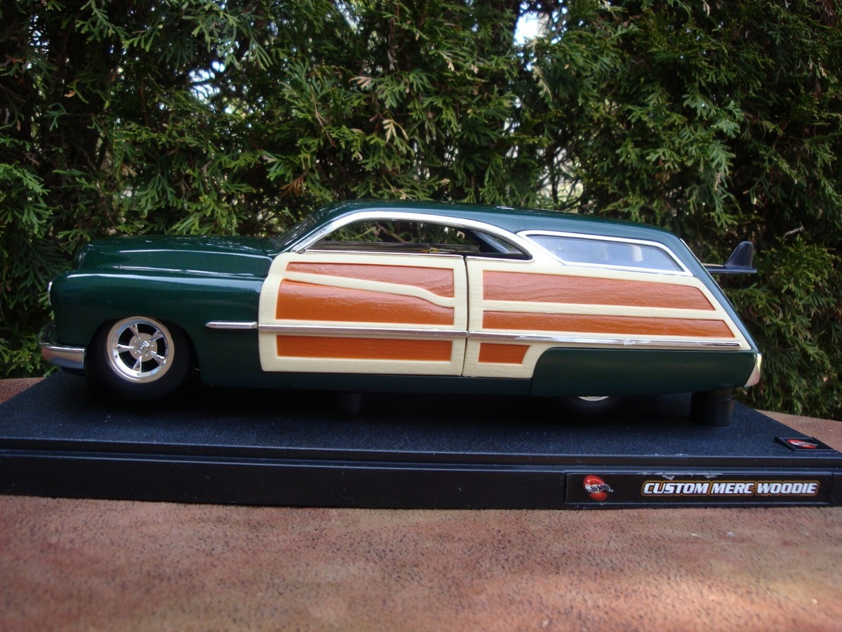 ホットウィール MATTEL 1950 MERC WODDIE オールド Hot Wheels 1950 Mercury Woodie Die Cast Car- 1:18 scale by