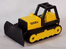TONKA Mini Bulldozer w/ Working Blade 7 Rolling Wheels Basic Fun 2020